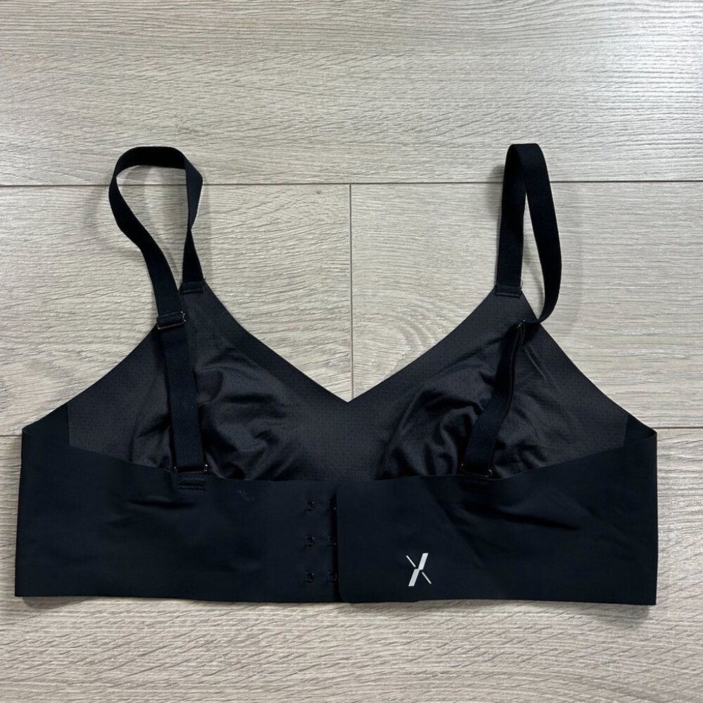 Knix V-Neck Evolution Wireless Unpadded Bra Size … - image 2